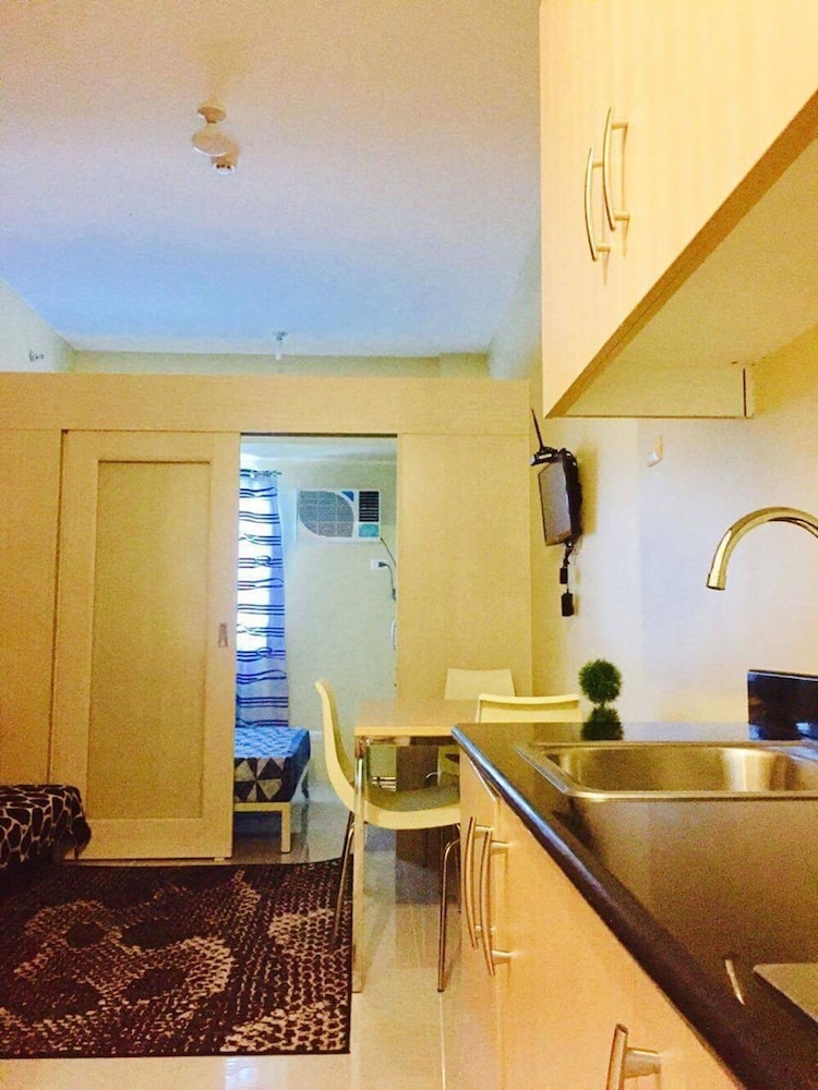 Light Residences - One Bedroom Condo Unit 18/19
