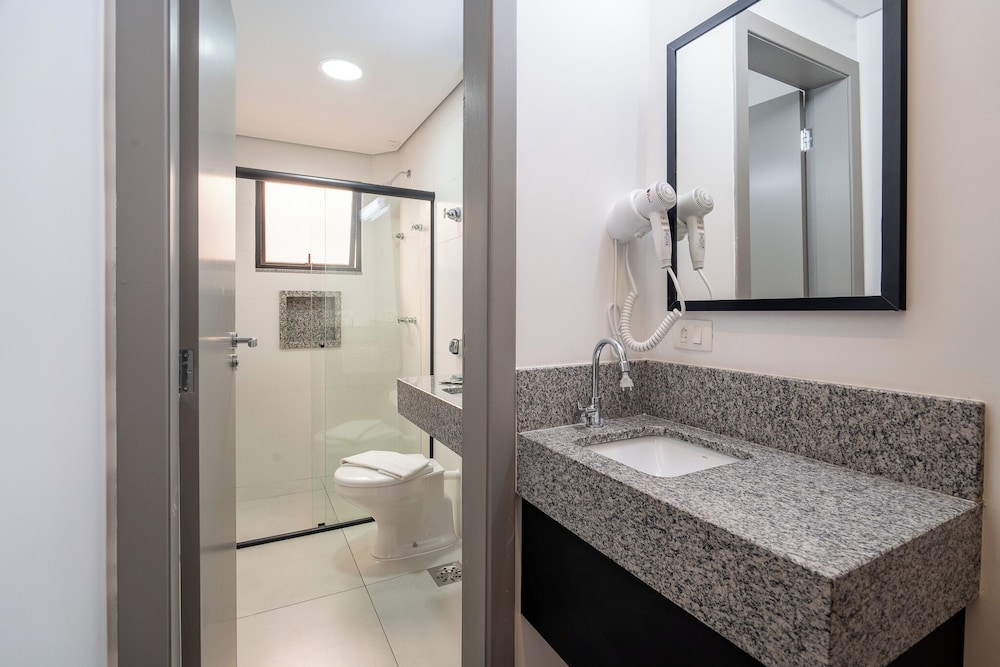 Uniclass Hotel Lapa Ex Hotel Nova Lapa 61/64