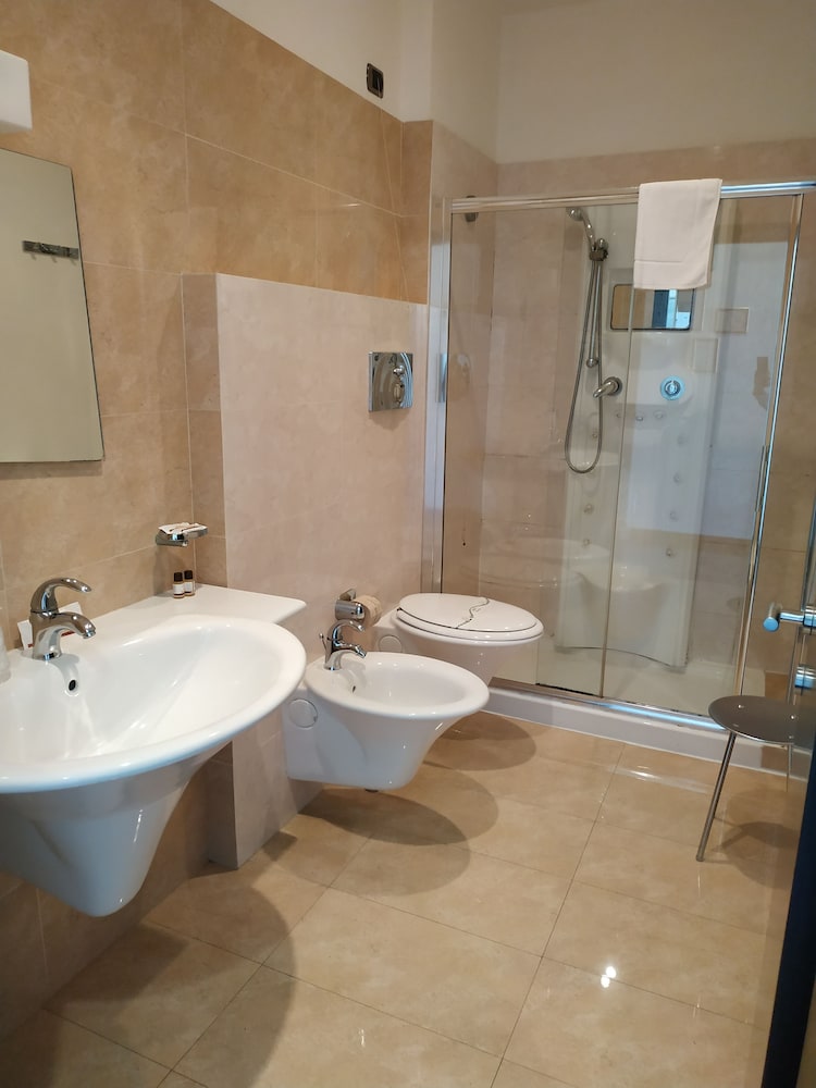 CLASSIC, DOUBLE BED, PATIO