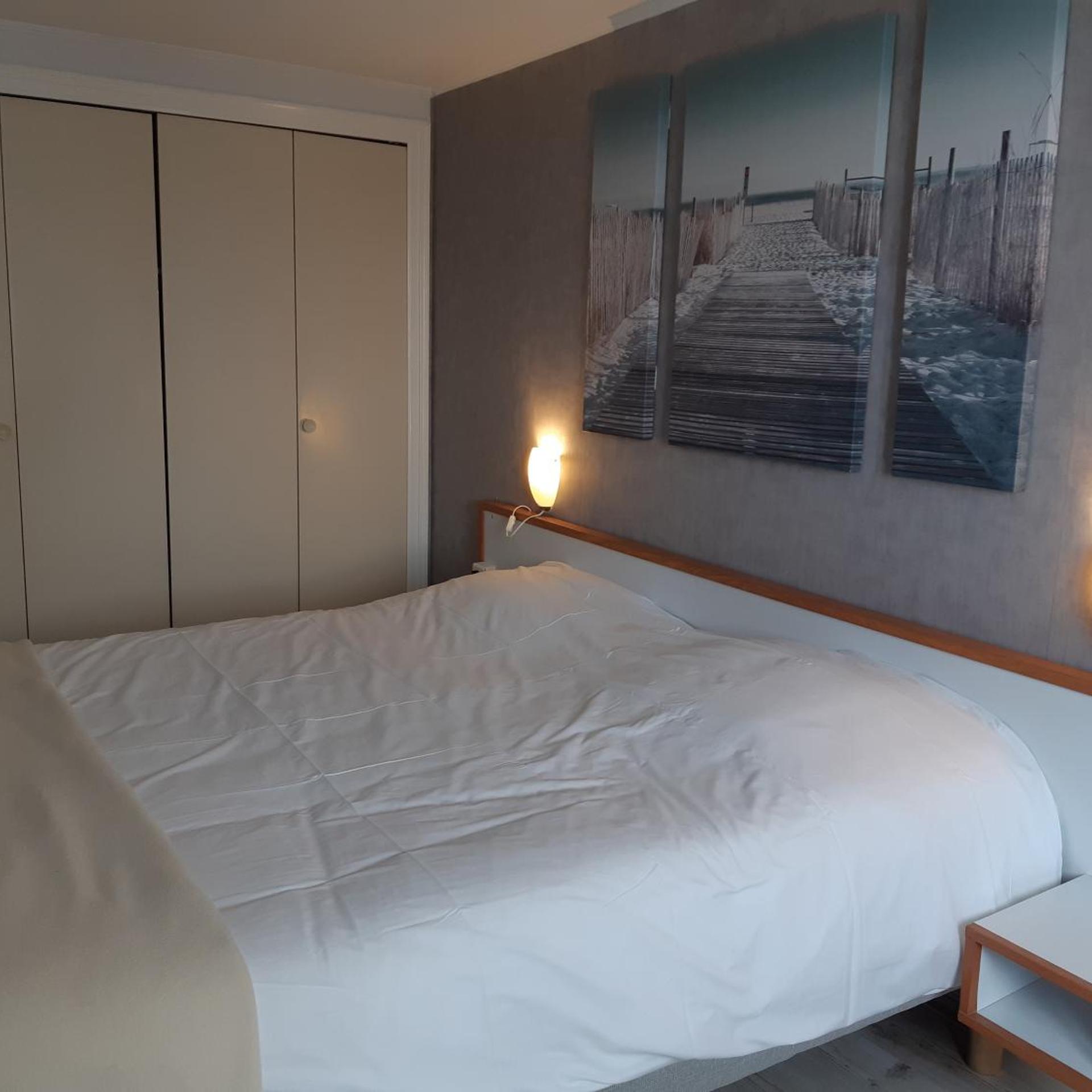 HOTEL LES CHARDONS BLEUS REST LE BISTROT DE LA MER 8/52
