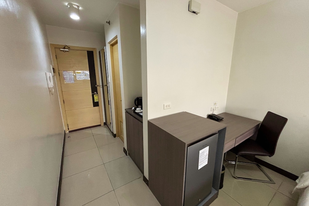 Extremeli Suites 11/65