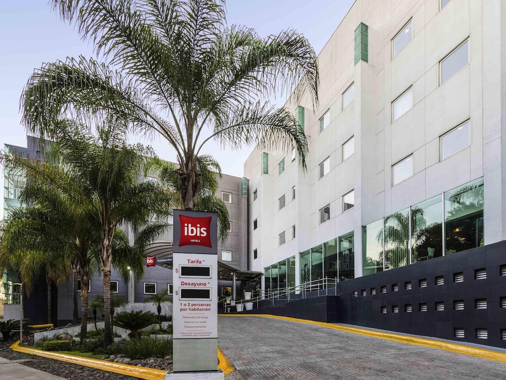 Ibis Guadalajara Expo 45/50