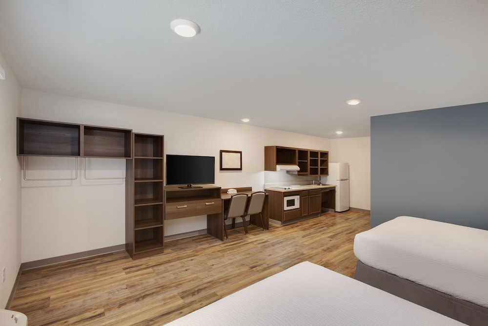 WoodSpring Suites San Antonio Stone Oak 9/42