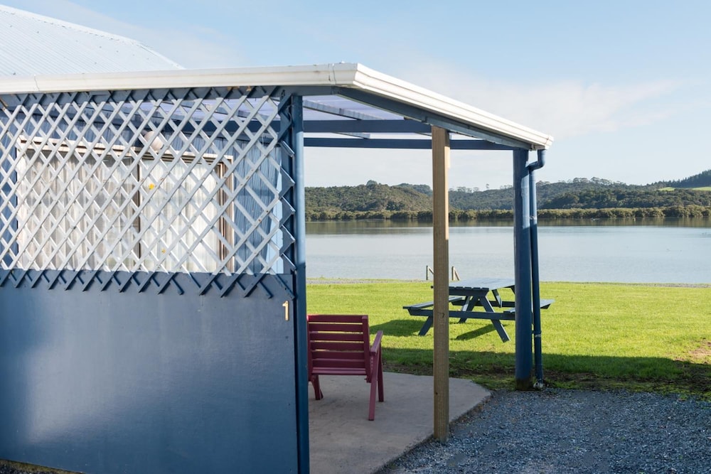 Waitangi Holiday Park 61/62