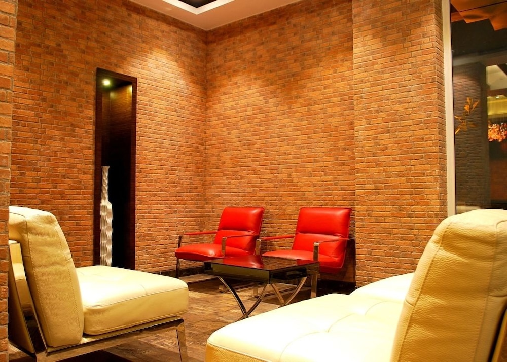 Jk Rooms 118 Urban Hermitage 24/50