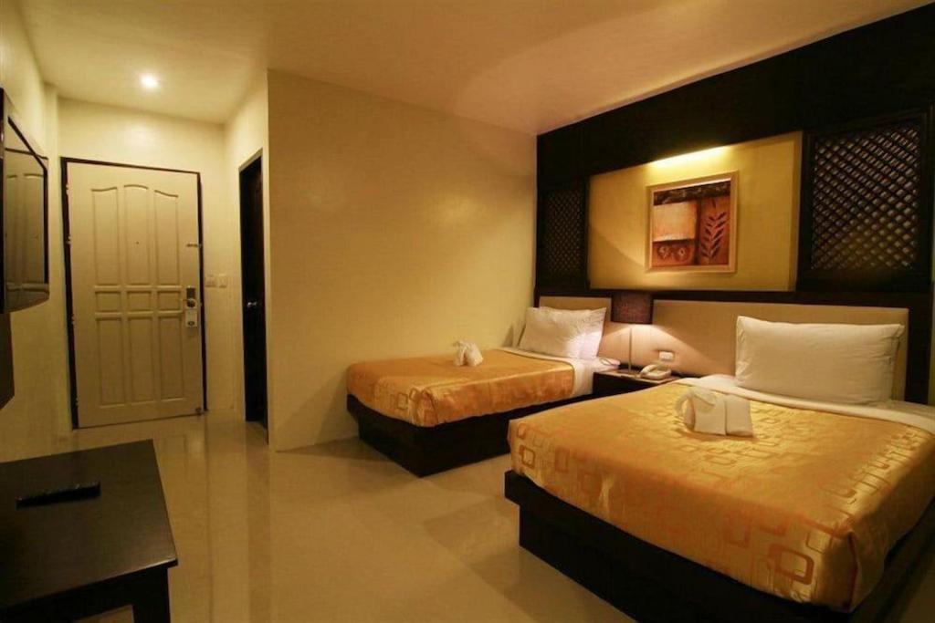 Urban Manor Hotel 15/48