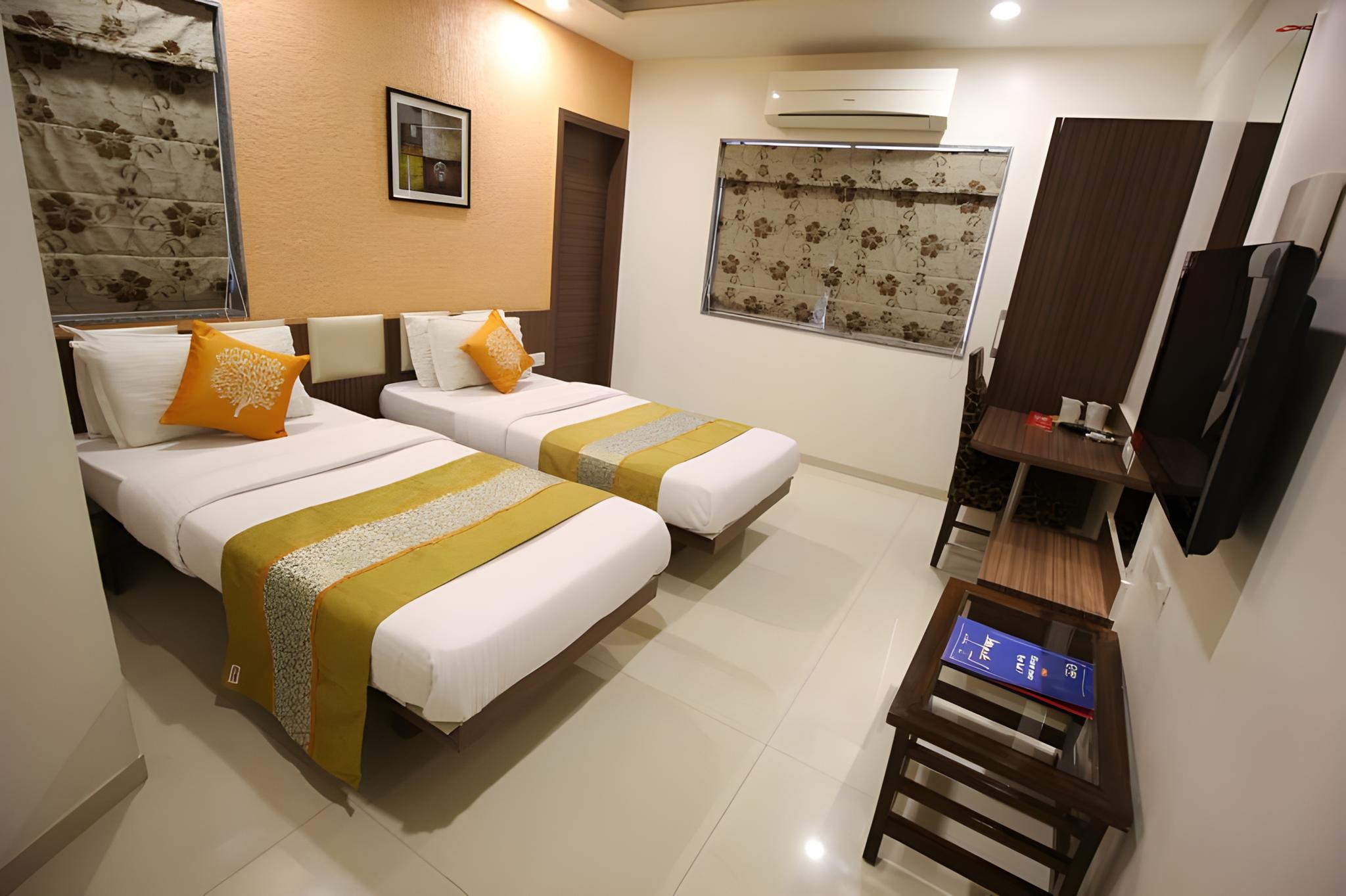Hotel Jyoti 10/35