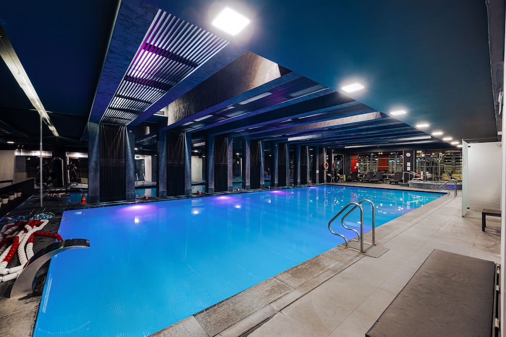 Bliss Hotel And Wellness 36/68