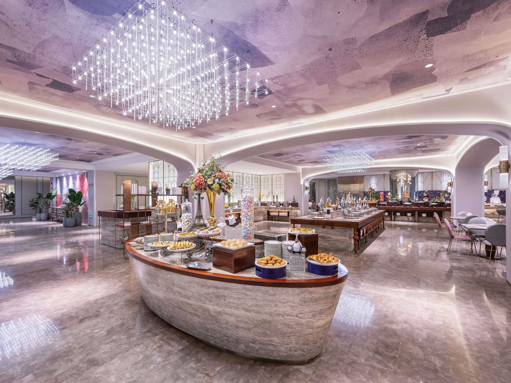 Mercure Shijiazhuang People Square 72/80
