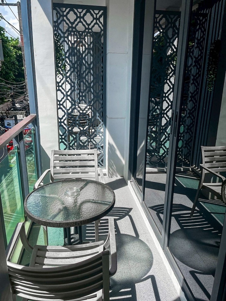 Kata Noi Pavilion 13/31