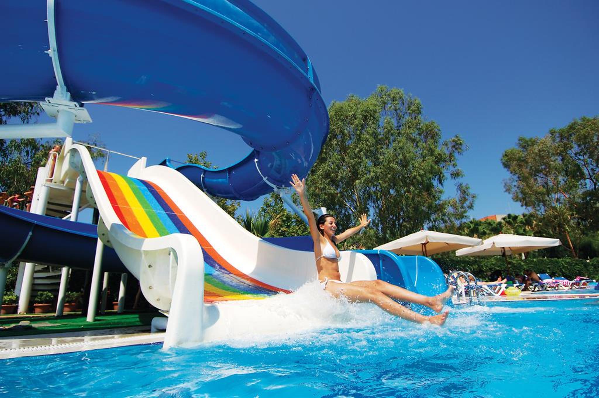 LYCUS BEACH HOTEL 47/57
