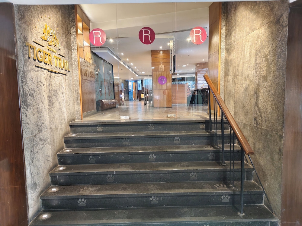 Regenta Place Bangalore 7/47