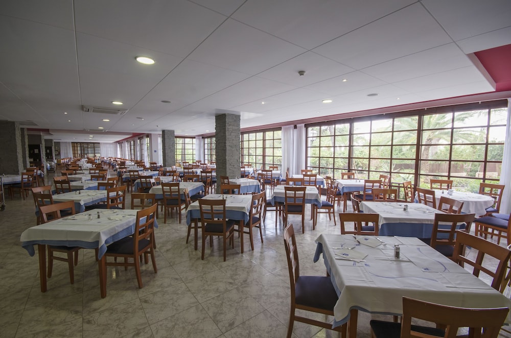 Azuline Hotel Bergantin 28/43