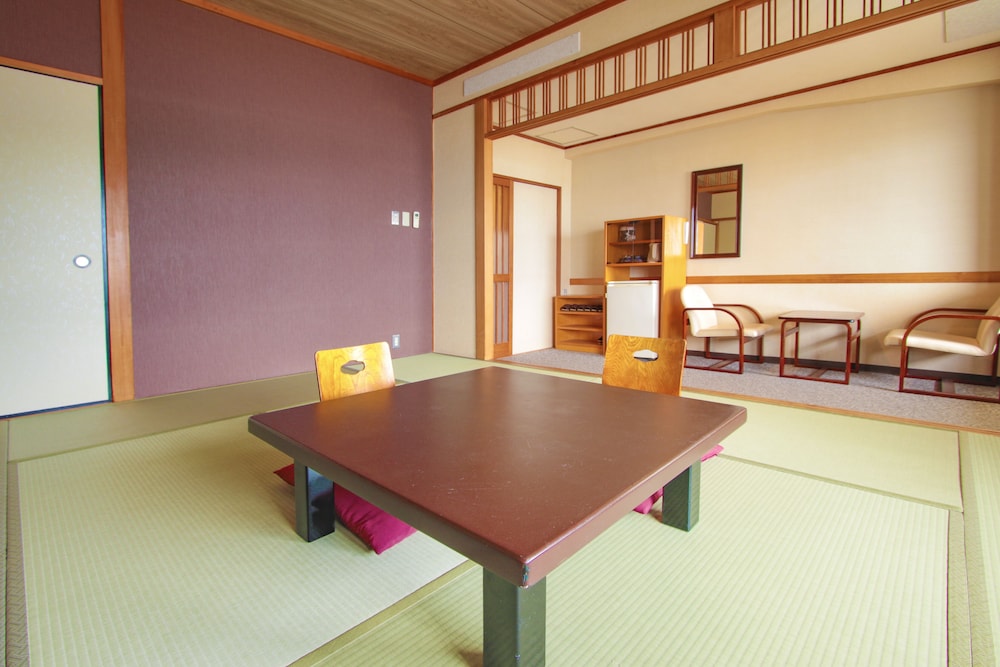Oedo Onsen Monogatari Toi Marine Hotel 40/43