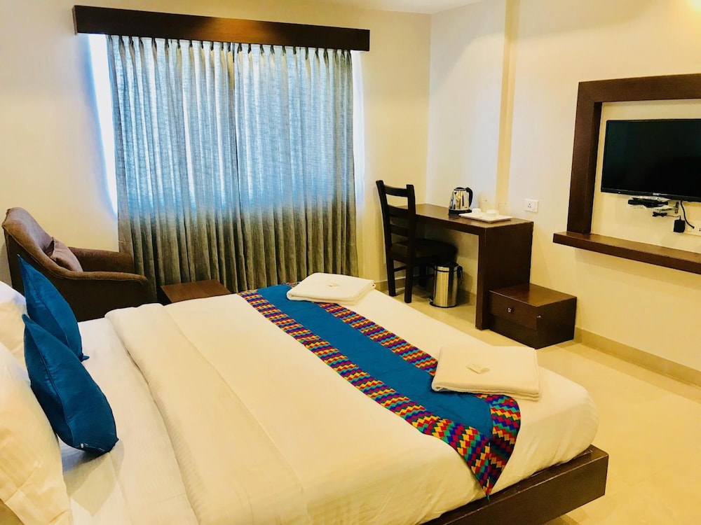 Regalia Inn & Suites 23/37