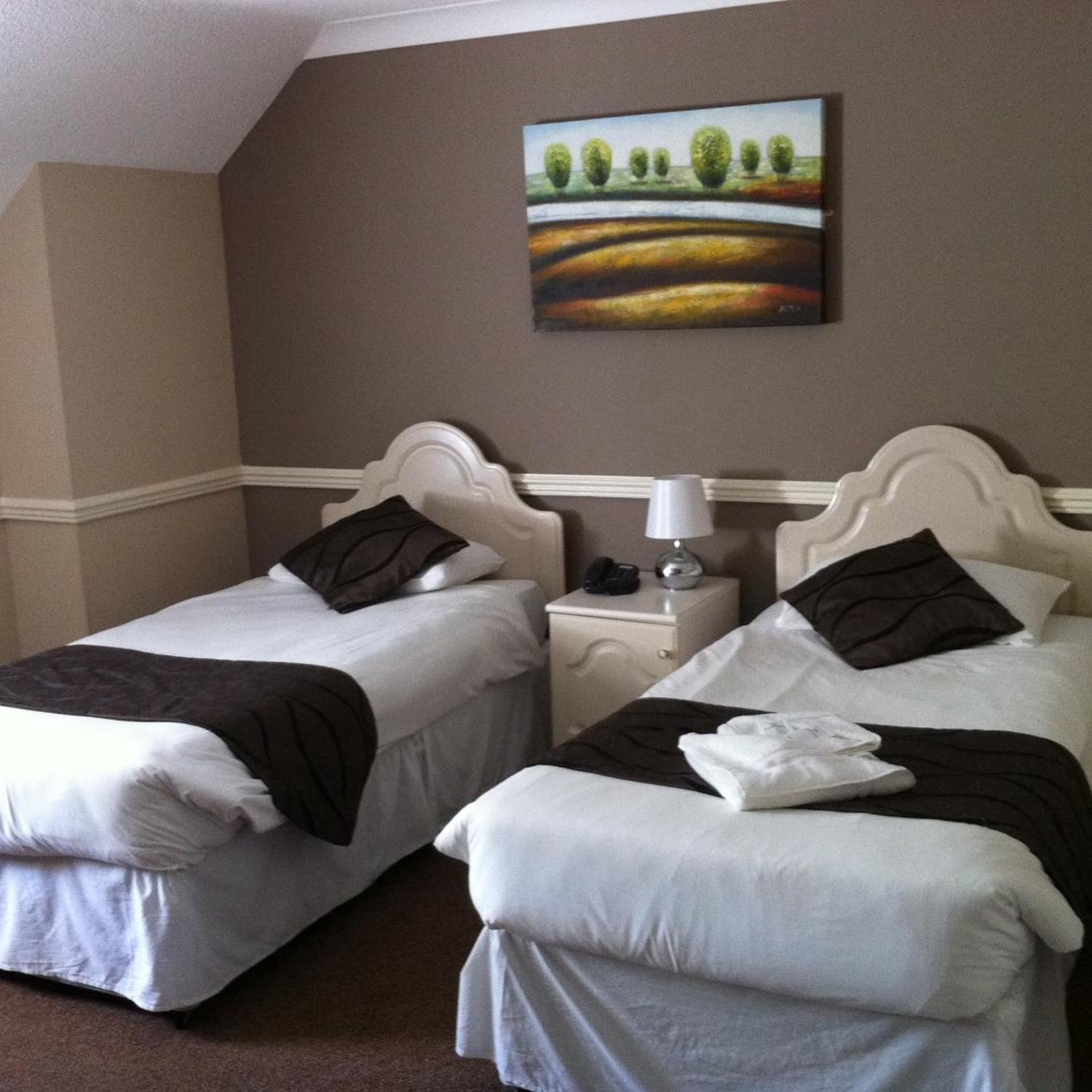 The Angel View Hotel 16/48
