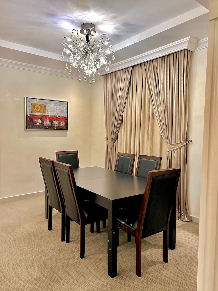 Loren Suites Al Salamah 42/50