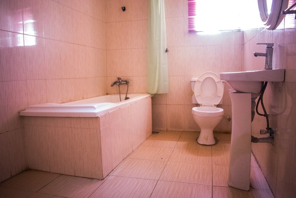 Maria Suites 41/41