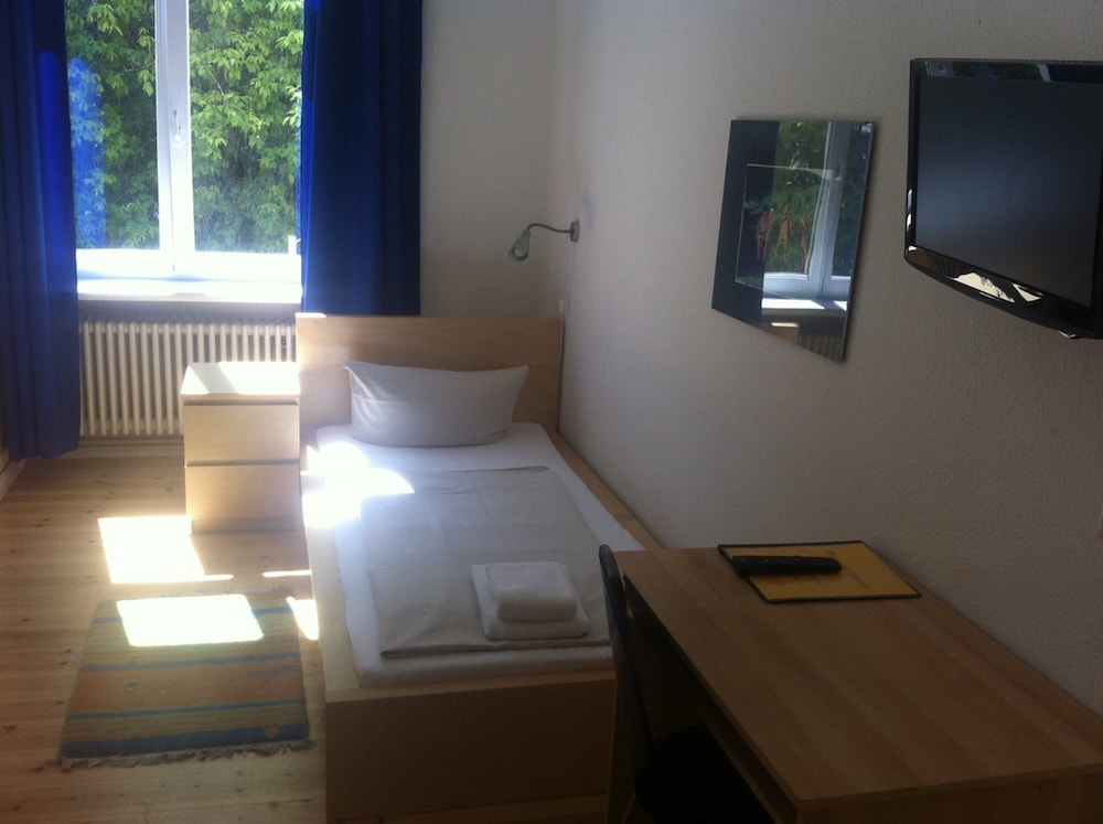 Pension Peters Berlin 13/34