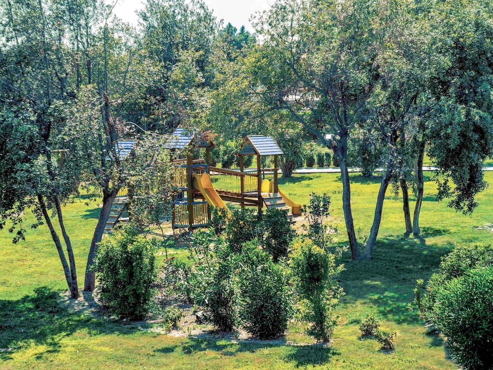 Mercure Tirrenia Green Park 27/50