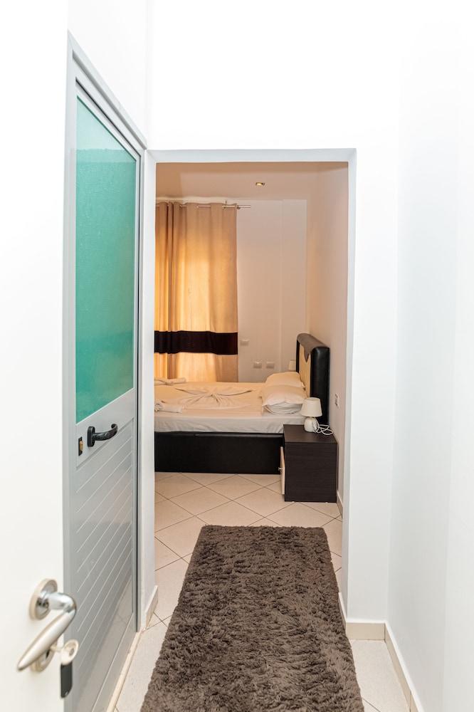 Hotel Aglon 10/50