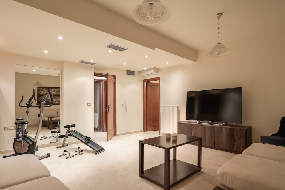 Manili Boutique Suites & Villas 44/60