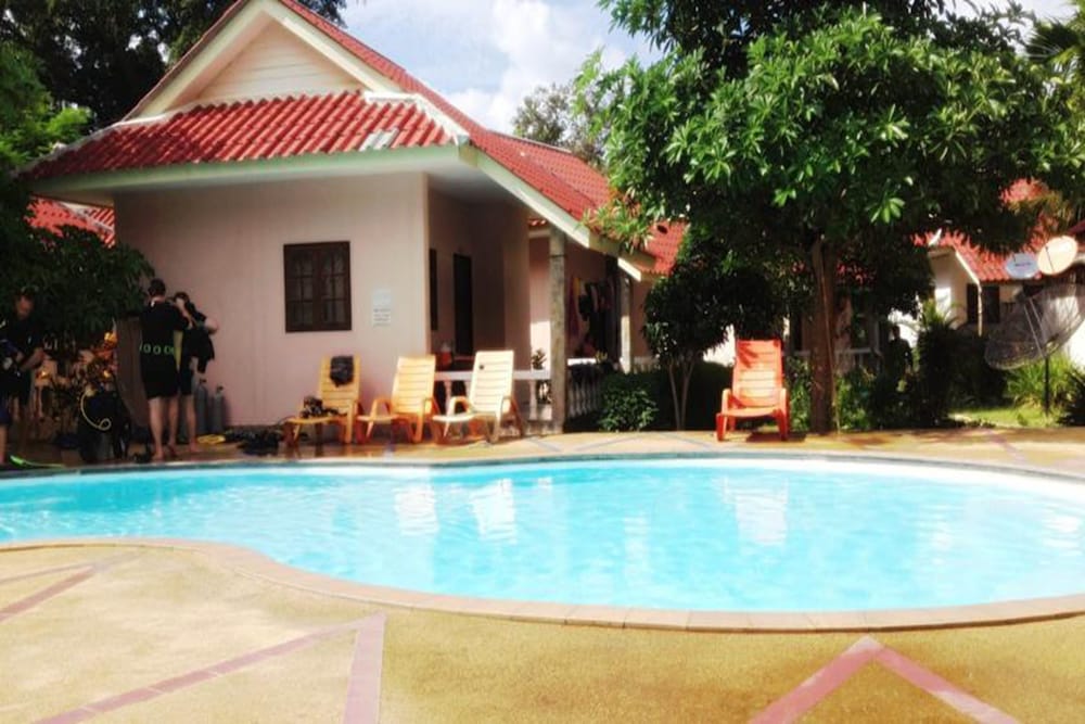 Phuwadee Resort And Spa 39/48