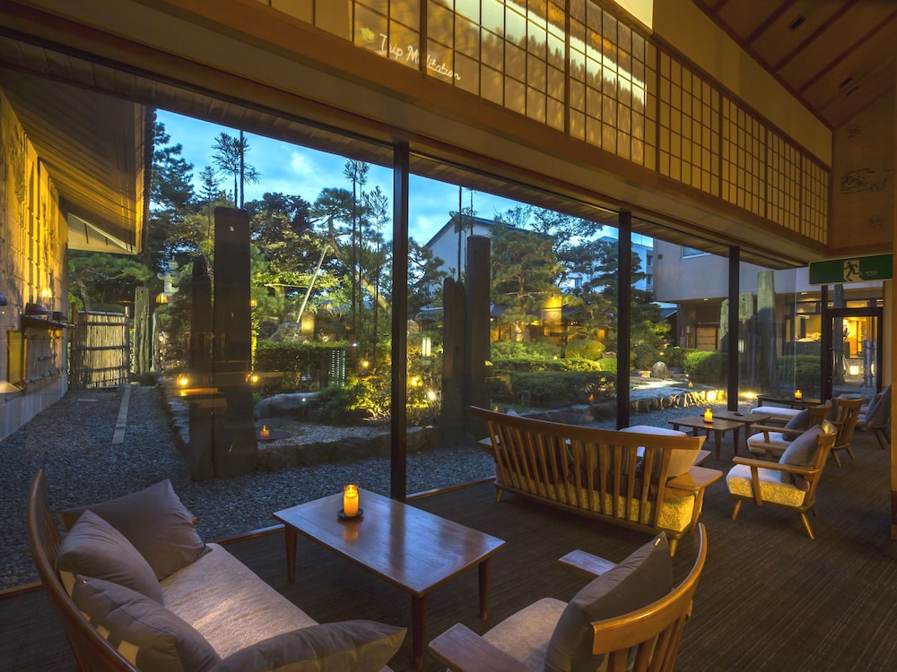 HOTEL YAGI 39/50