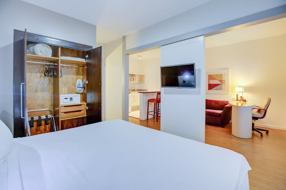 Luxury, Suite, King Bed