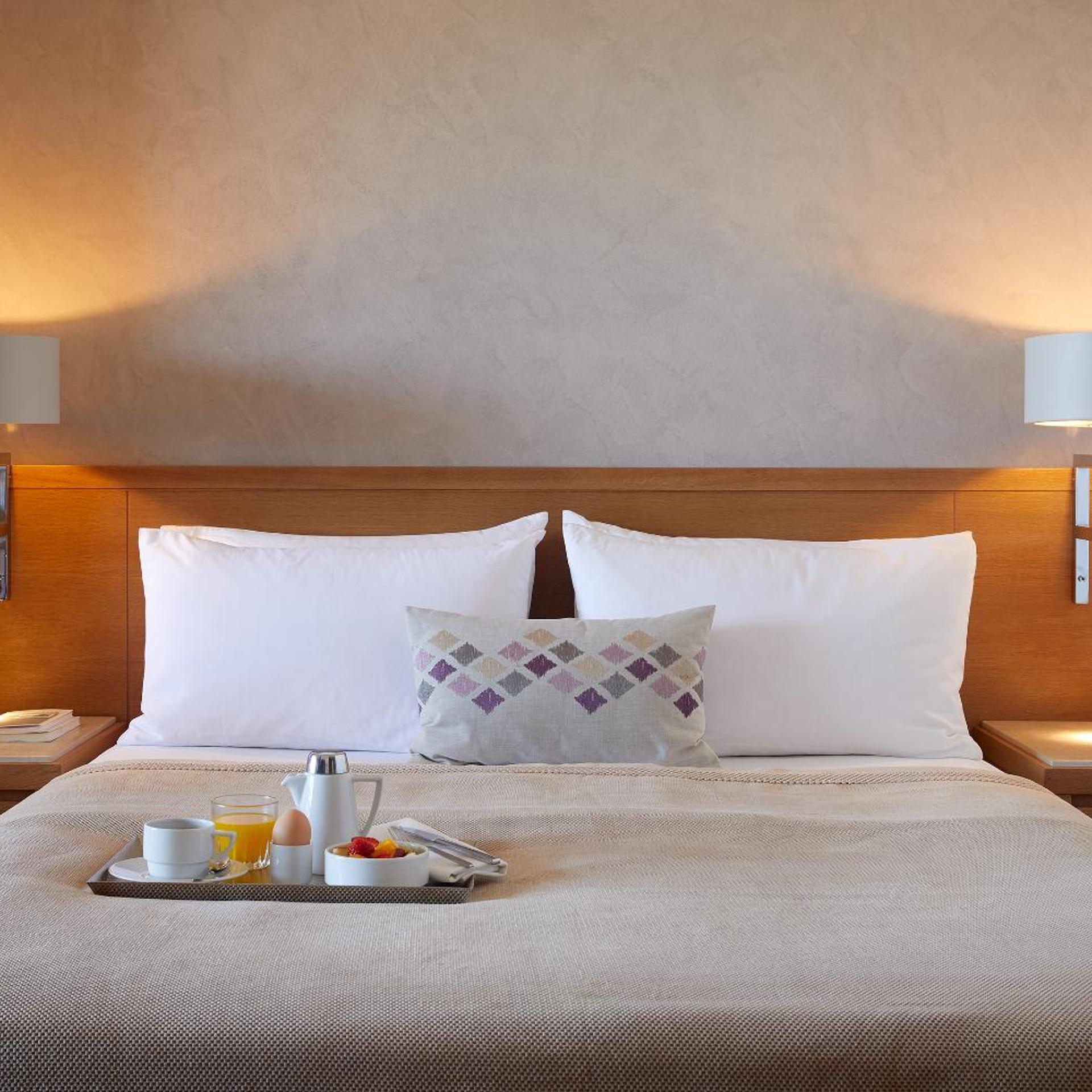 DOUBLE ROOM INLAND VIEW