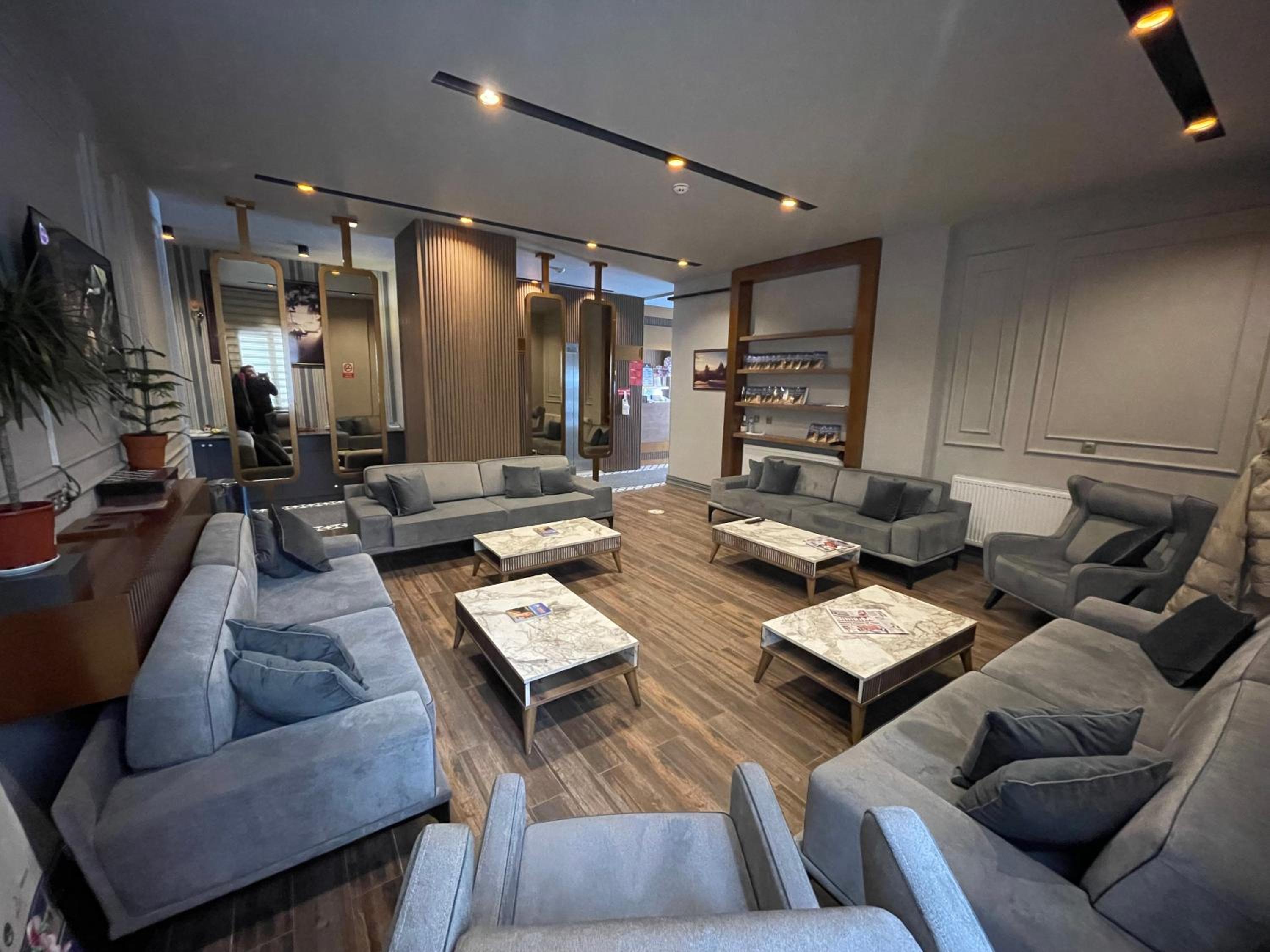 Hotel Aras 30/50