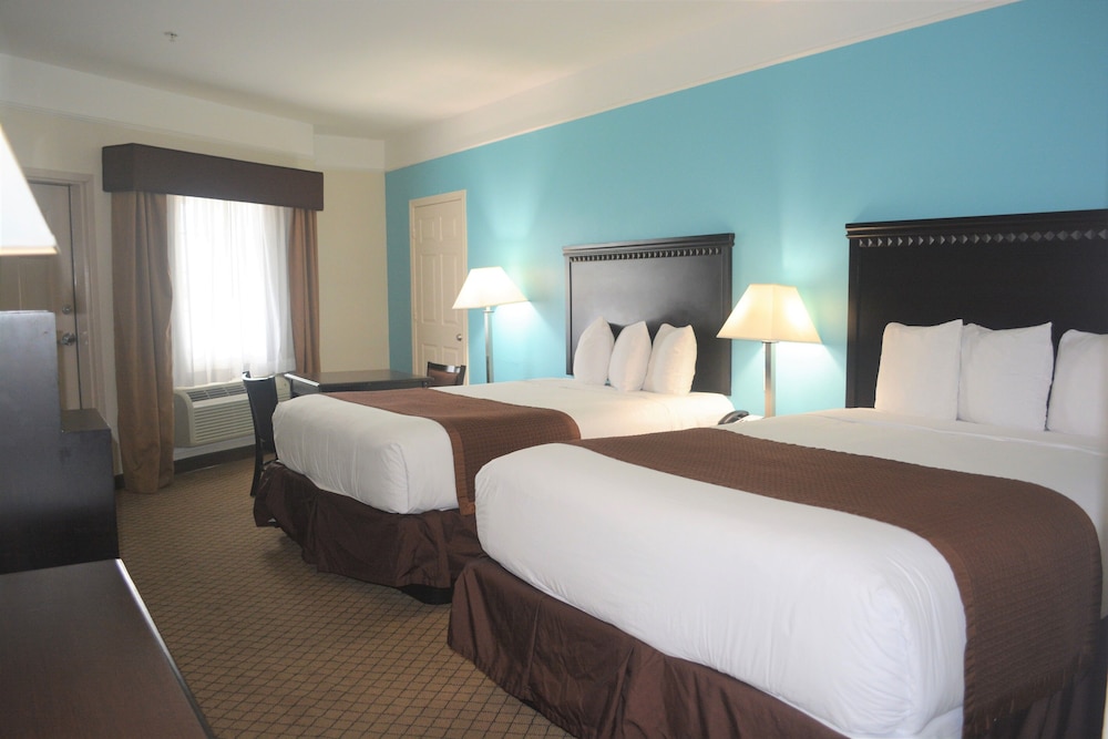 Baymont By Wyndham Galveston 5/30