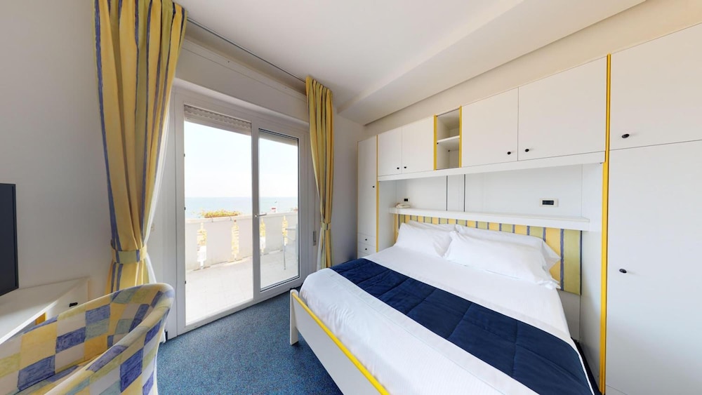 Hotel Residence Villa Sorriso 15/46