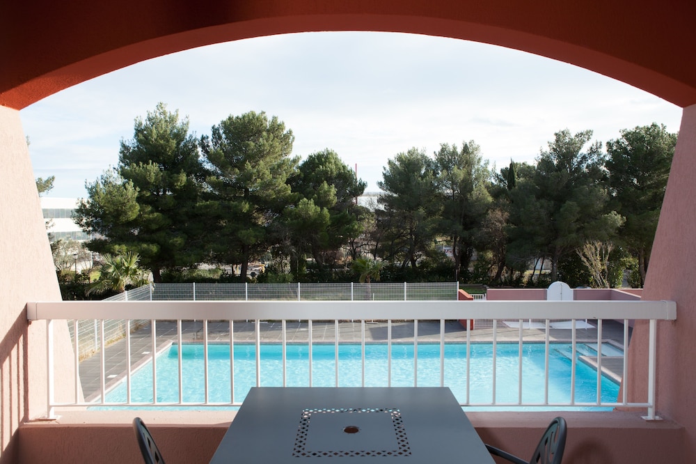 Hotel the Originals Montpellier Sud the Mas de Grille 6/48
