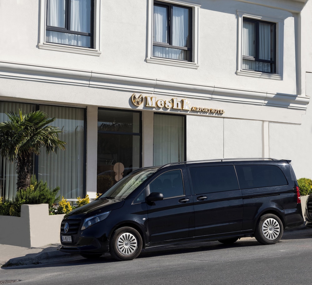 Meshk Airport Hotel 40/50