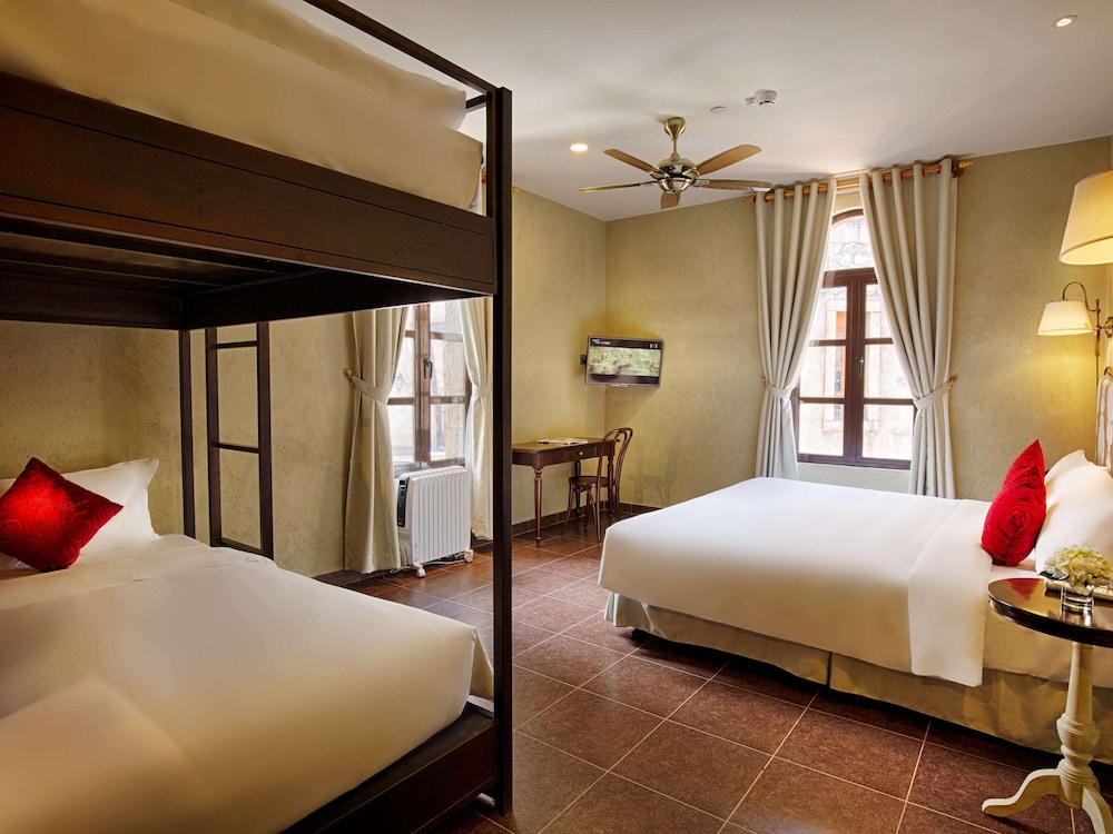 Mercure Danang French Village Bana Hills 30/73