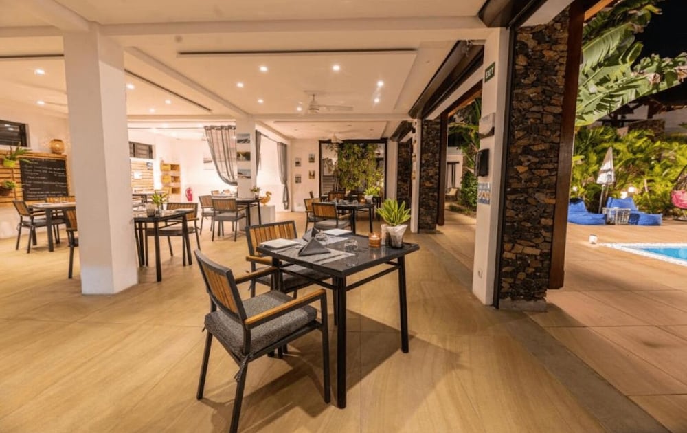 Toparadis Guest House 20/36