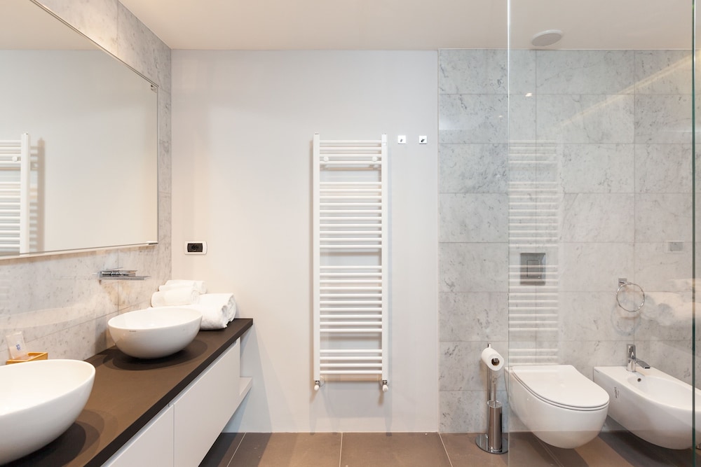 Easyhomes Duomo Suites and Apartments 30/38