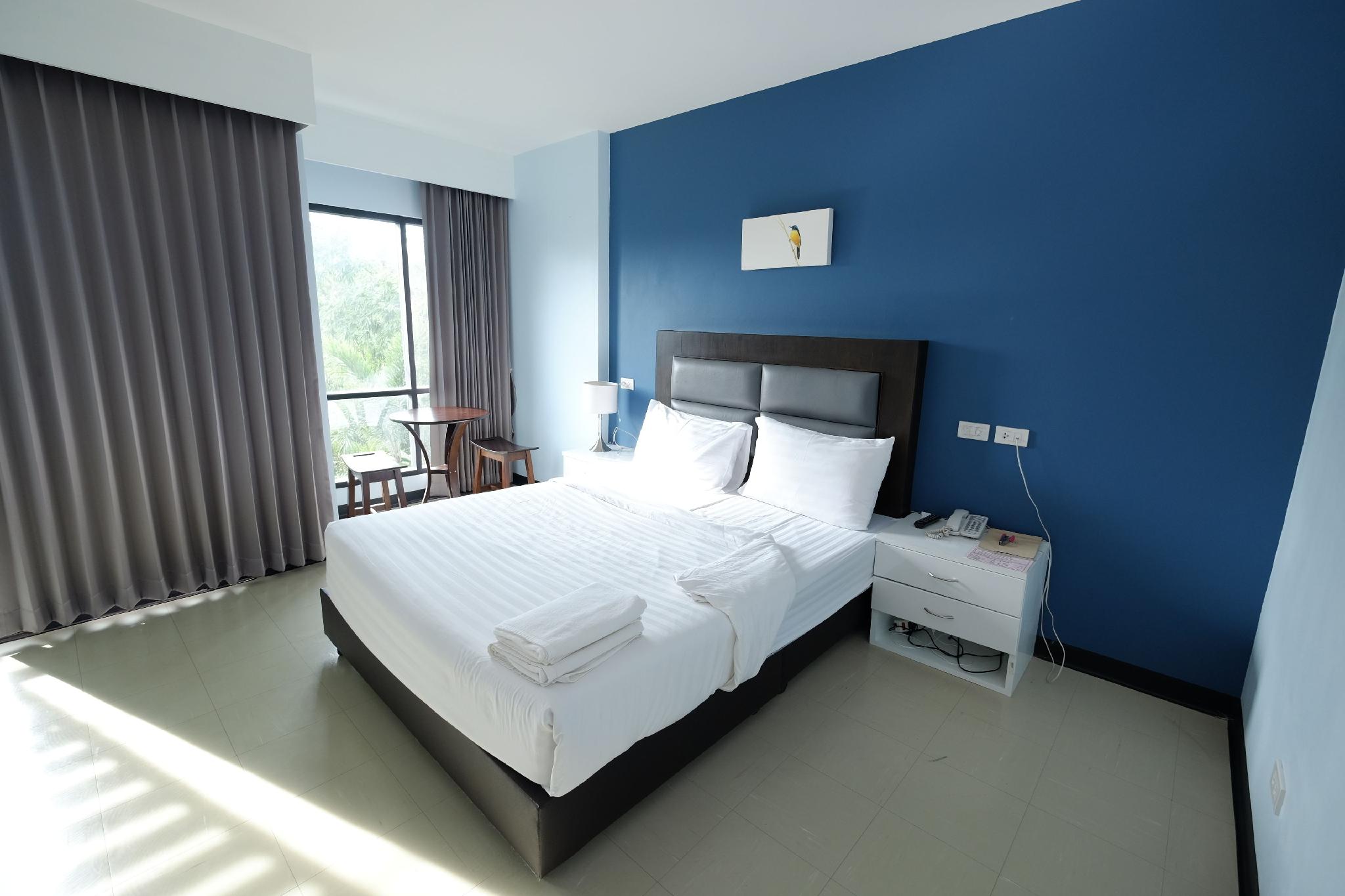 Sixty Six Place Hotel 23/42