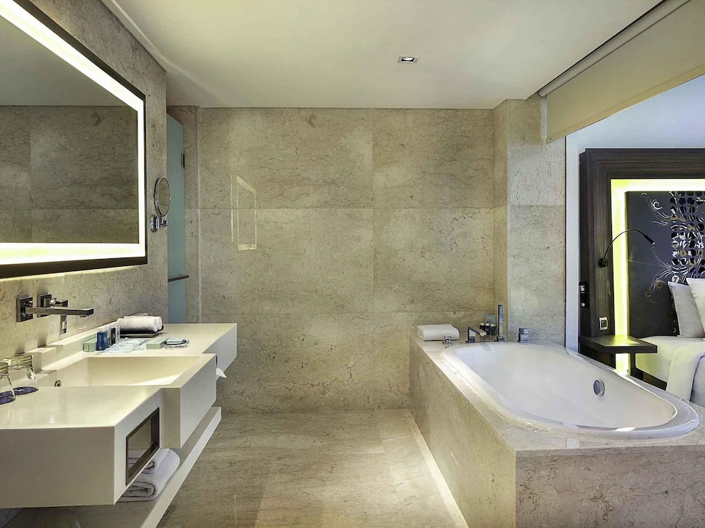 Novotel Bali Ngurah Rai Airport 70/70