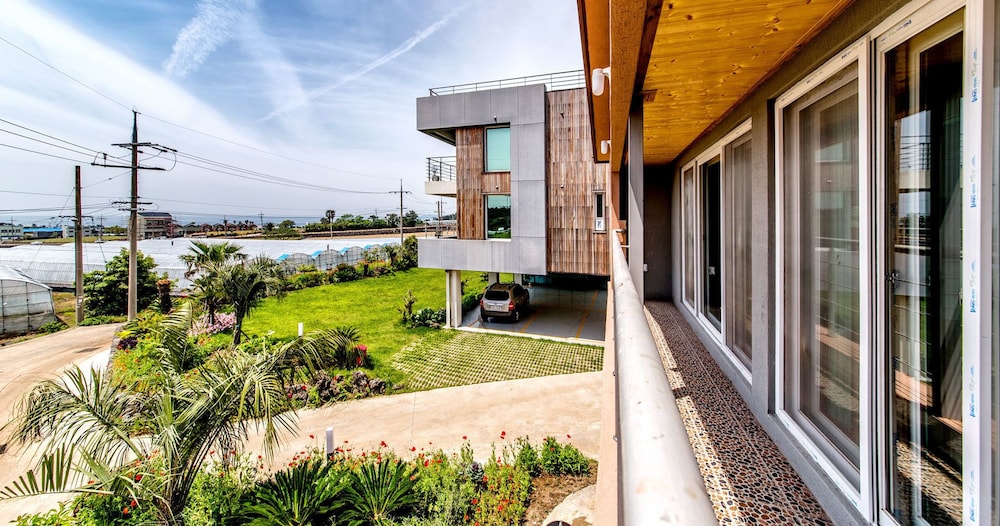 Seogwipo Villa Merci Pension 33/42