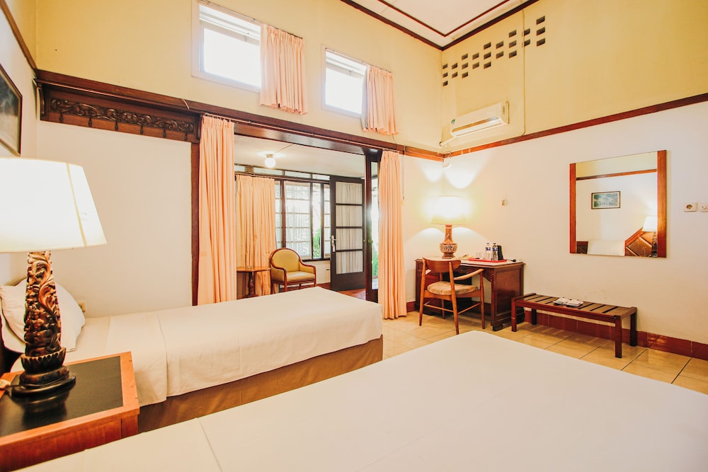 Hotel Bumi Asih 23/64