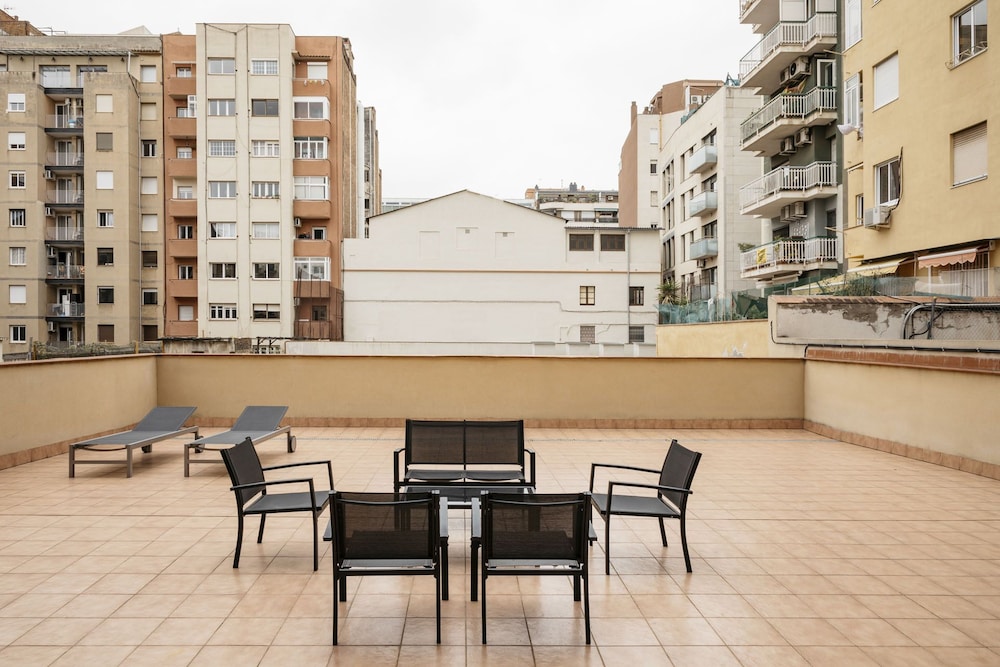 Villarroel Barcelona Apartment 22/35
