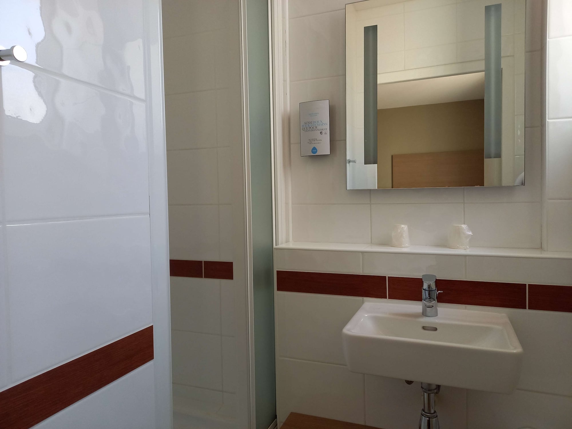 غرفة قياسية بسريرين منفصلين، Campanile Epinal Centre - Gare 10/10