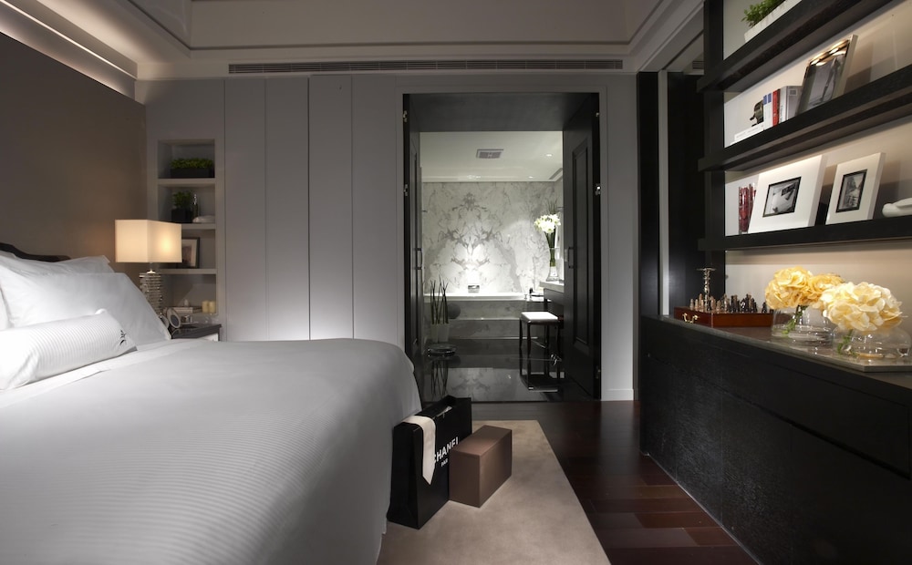 LEOFOO RESIDENCES 11/30