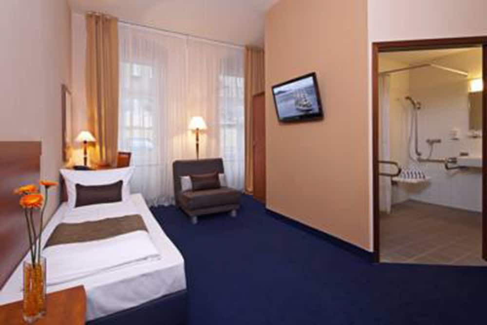 Atrium Charlottenburg 9/15