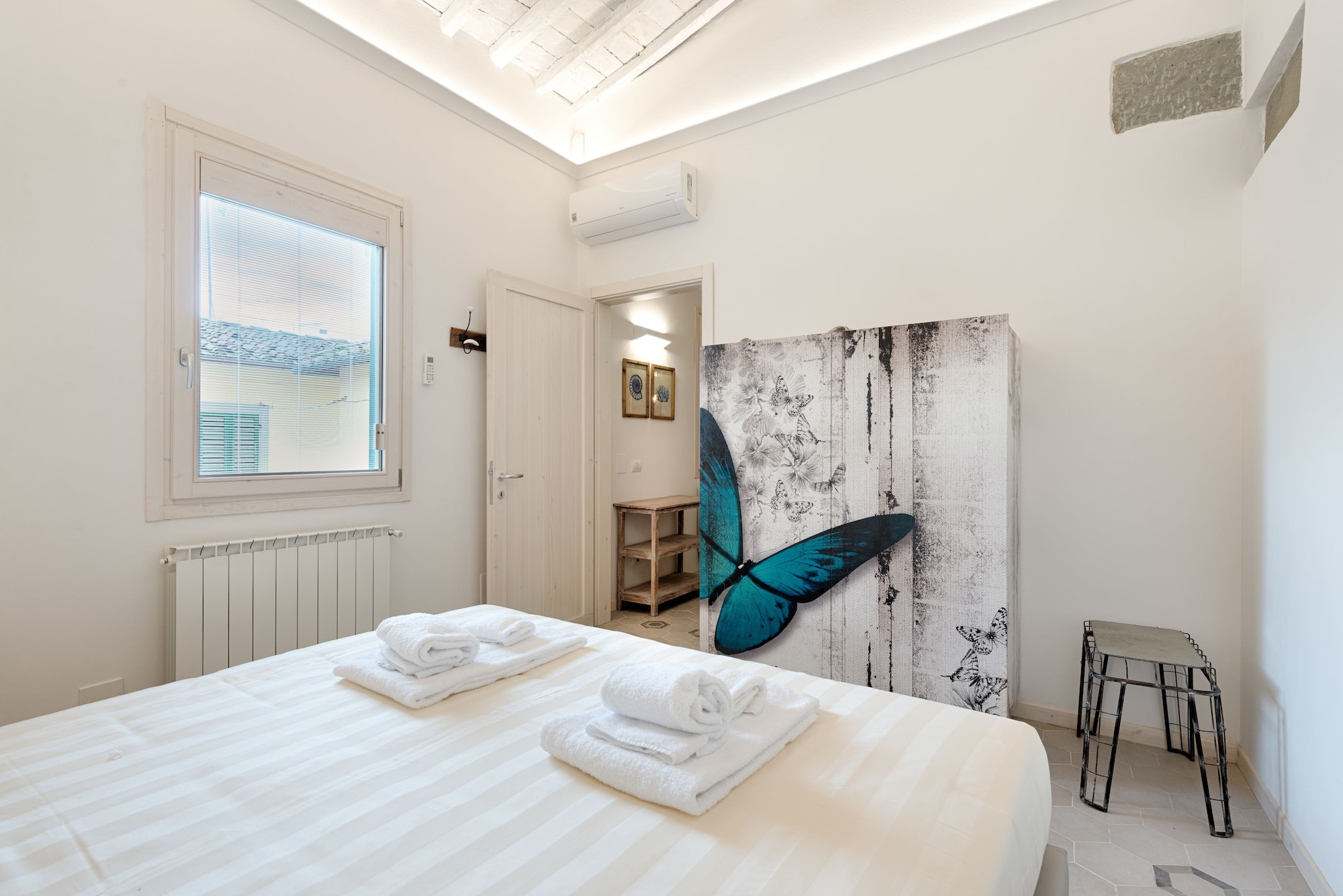 2 BEDROOMS, COMFORT, APARTMENT