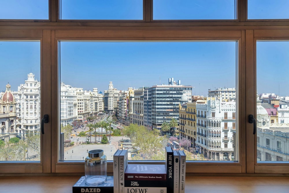 Grand Hotel Centenari, Valencia, Autograph Collection 27/50