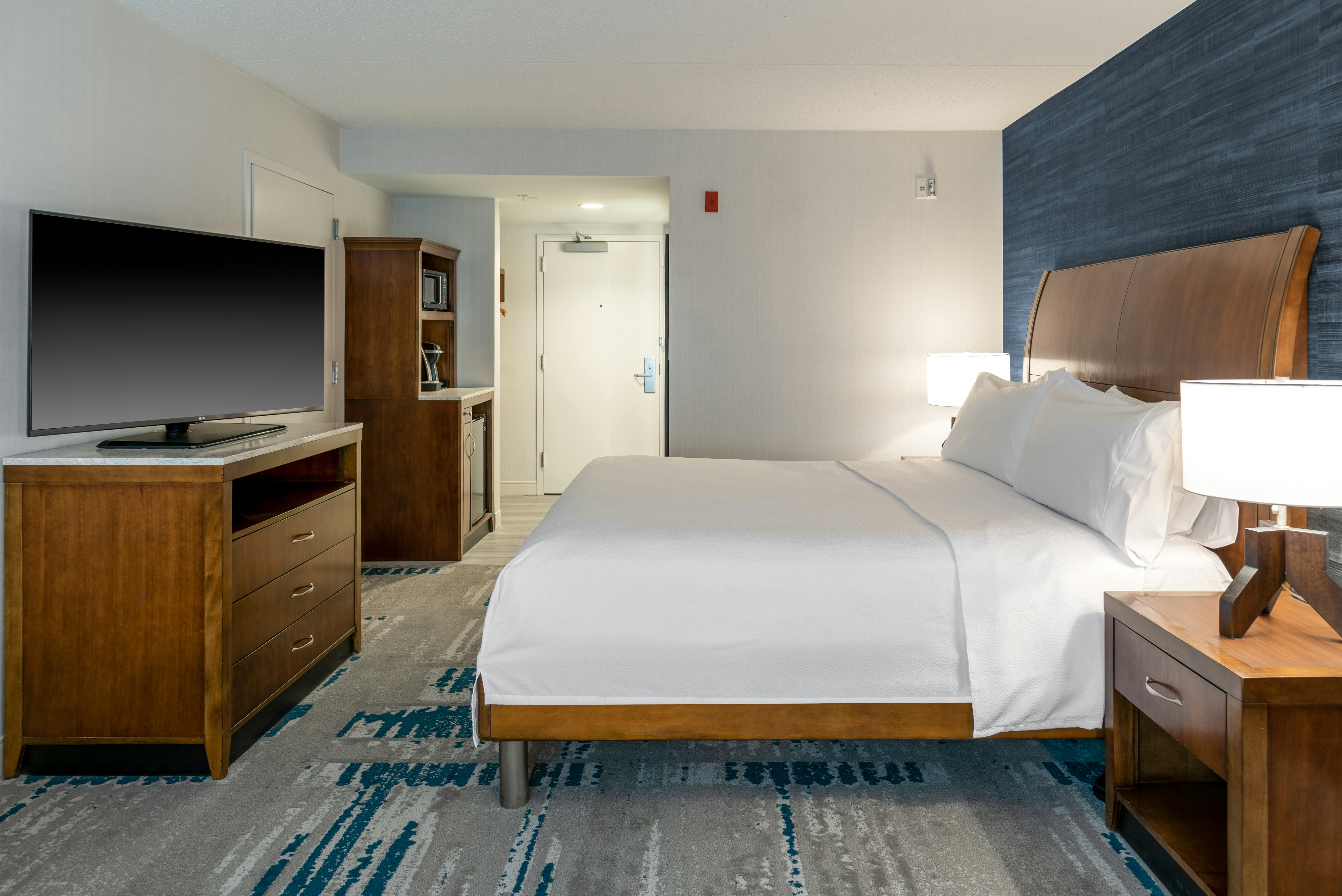 Hilton Garden Inn Arlington Courthouse Plaza 8/83