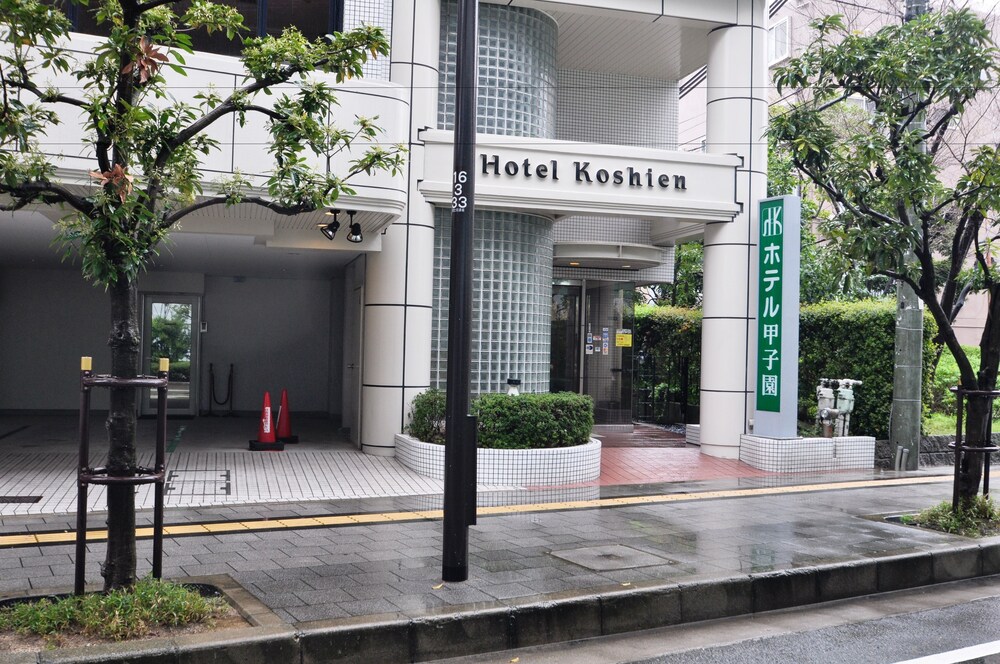 Hotel Koshien 35/37